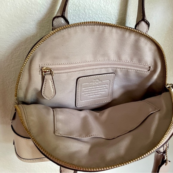 COACH Mini Cora Dome Satchel – Colorblock Taupe/Cream | Pebbled (Grain) Leather - Picture 8 of 15